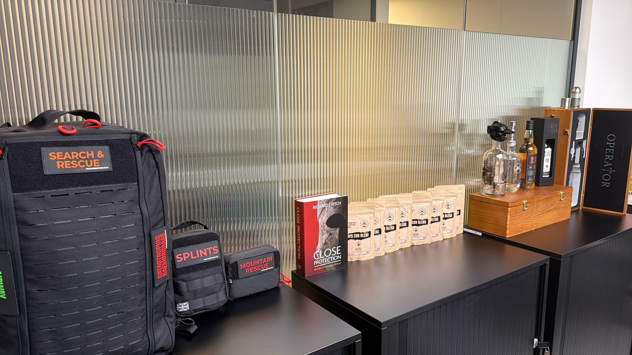 Product display and resource area